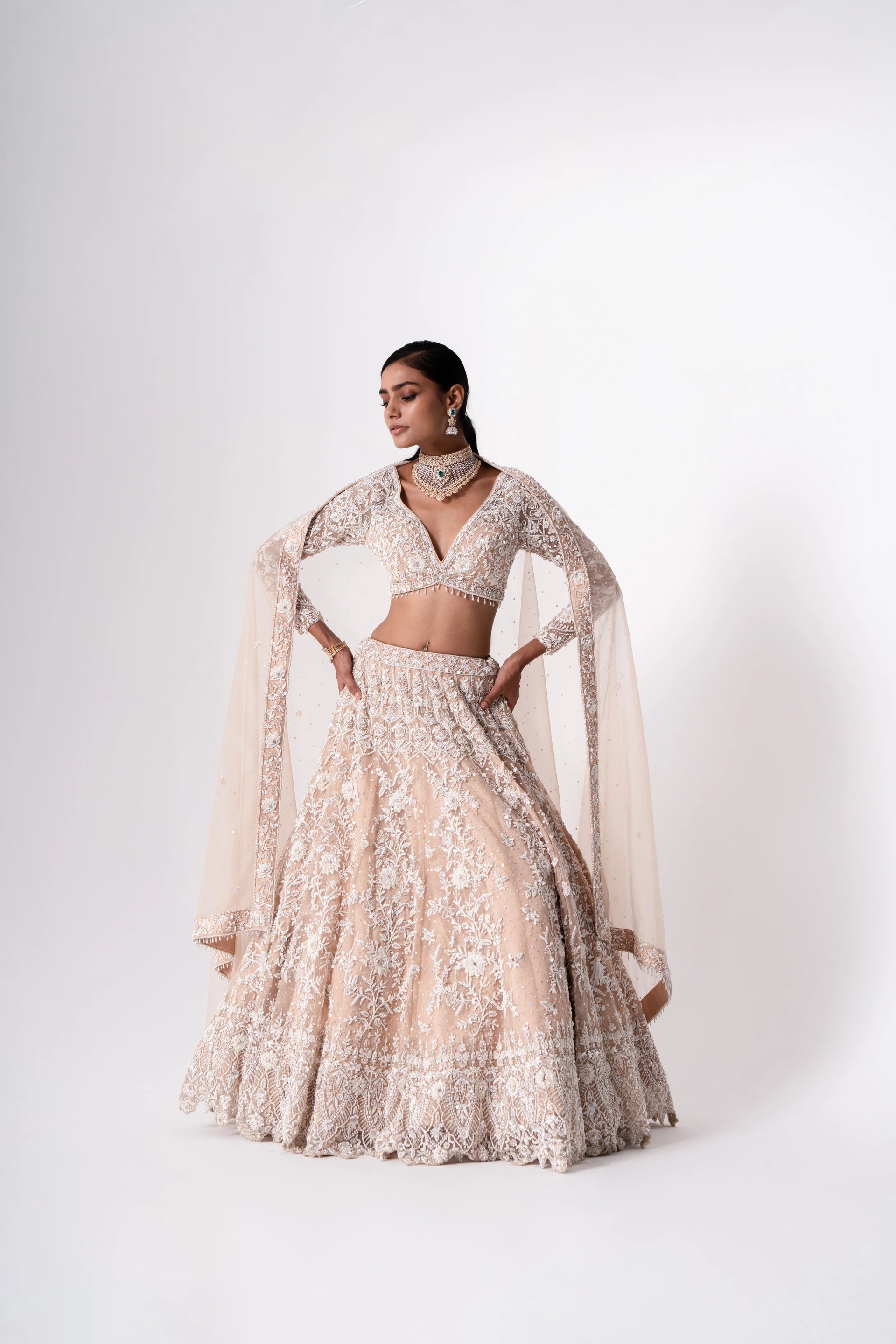 Full-Sleeve Lehengas: Perfect for a Winter Wedding | KALKI Fashion Blogs